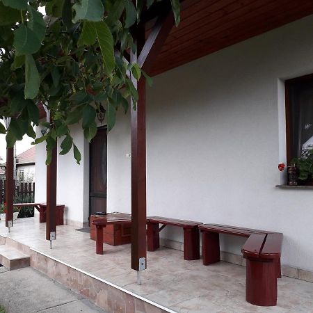 Matyas Apartman Tard Dış mekan fotoğraf